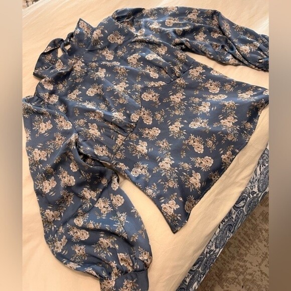 ASTR The Label Mock Neck Tie Long Sleeve Top - Picture 2 of 6